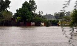Pakistan'ı şiddetli yağış ve yıldırım vurmuştu: Ölü sayısı 63'e çıktı
