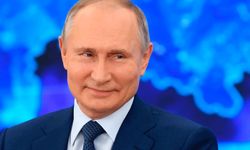 Putin 5. kez seçimi kazandı! Başkanlık mazbatasını aldı