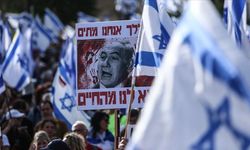 İsrailliler Netanyahu’nun istifası için gösteri düzenledi: Sen baştasın, sen suçlusun
