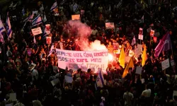 İsrailliler sokaklara döküldü! Ateşkes anlaşmasının imzalanmasını istiyorlar