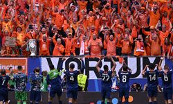 Eski Beşiktaşlı Weghorst attı: Hollanda, Polonya'yı geçti
