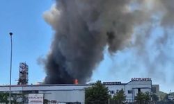 Tuzla'da fabrika yangını: Patlama sesleri duyuldu!
