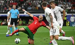 Portekiz, Slovenya'yı penaltılarla geçerek çeyrek finale yükseldi