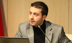 "Aykırı" adlı medya platformunun yöneticisi Batuhan Çolak adliyede