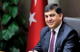Şehitkamil Belediyesi eski Başkanı AK Partili Rıdvan Fadıloğlu, belediyeyi borçsuz devretti