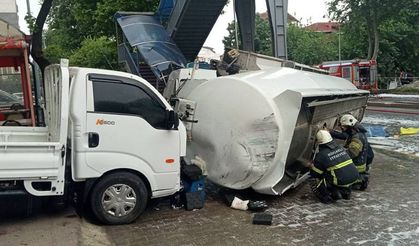 D-130'da korkutan tanker kazası:  Karayolu trafiğe kapatılırken çevredeki binalar boşaltıldı