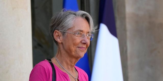 Fransa'da kadın başbakan! 30 yılı aşkın süredir ilk kez seçildi