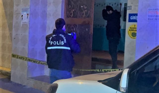 Bursa'da hırsızlık şüphelisinin bıçakladığı din görevlisi ağır yaralandı