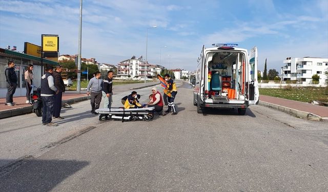 Antalya'da köpekten kaçan çocuk, kamyonun çarpması sonucu ağır yaralandı