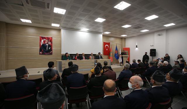 ESKİŞEHİR - AK Partili Avcı ve Günay Eskişehir'de ulaşımla ilgili bilgilendirmede bulundu
