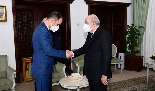 Cezayir Cumhurbaşkanı, Slovenya Dışişleri Bakanı çeşitli alanlarda iş birliğini görüştü