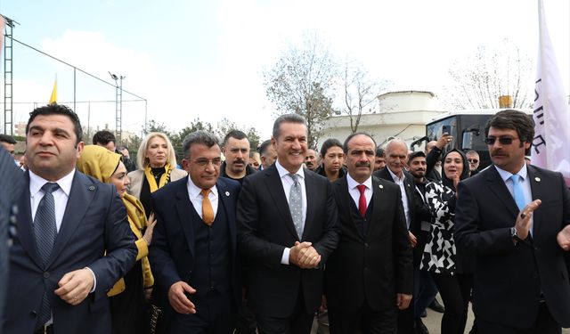 DİYARBAKIR - TDP Genel Başkanı Sarıgül, Diyarbakır'da konuştu