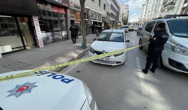 Eskişehir'de silahlı sopalı kavgada 2 kişi yaralandı