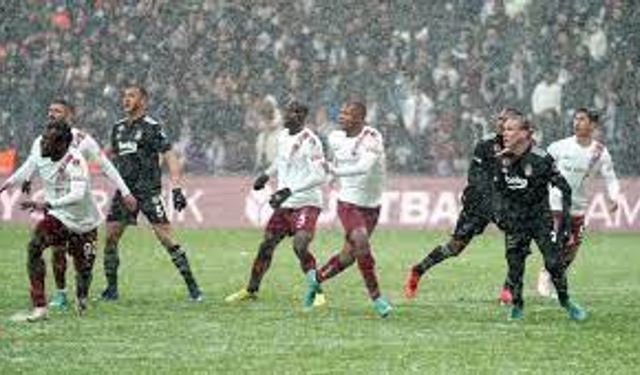 Kan kaybı devam ediyor, Beşiktaş'ta soğuk bir gece
