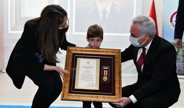 Isparta'da "Devlet Övünç Madalyası Tevcih Töreni" düzenlendi