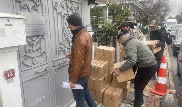 İstanbul'da Ukrayna halkına yönelik yardım seferberliği devam ediyor