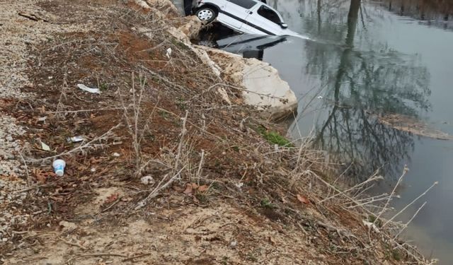Kahramanmaraş'ta nehre düşen araçtaki 1 kişi öldü, 2 kişi yaralandı