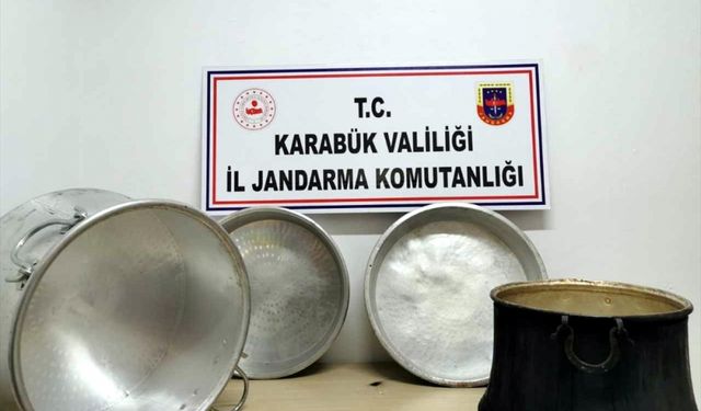 Karabük'te jandarmanın yakaladığı kablo hırsızlığı zanlıları tutuklandı