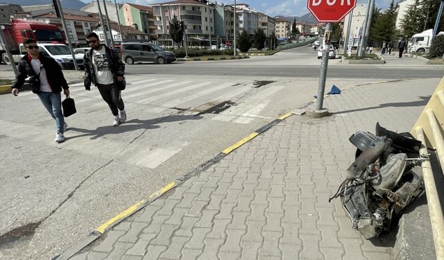 Karabük'te tırla çarpışan motosikletin sürücüsü yaralandı