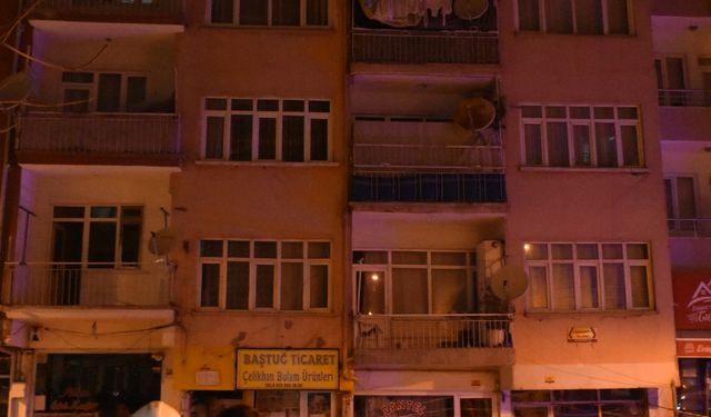 Malatya'da kolonlarından sesler geldiği iddiasıyla 5 katlı bina tahliye edildi