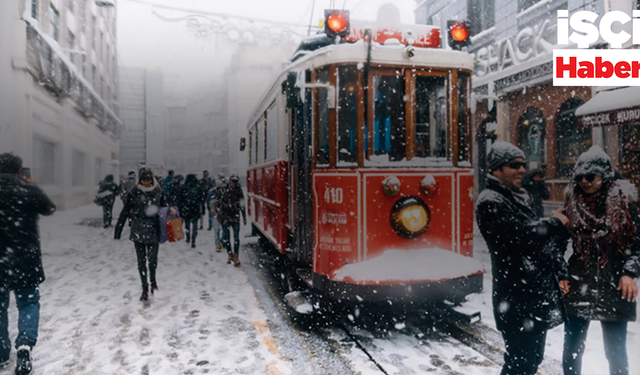 Mecbur değilseniz dışarı çıkmayın! İstanbul'da etkili kar yağışı