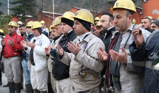 Zonguldak'ta 1983'teki grizu faciasında hayatını kaybedenler anıldı