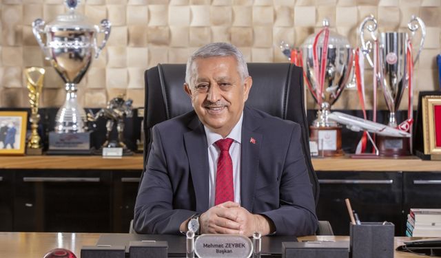 Afyonkarahisar Belediye Başkanı Zeybek, AA'nın 102. kuruluş yıl dönümünü kutladı