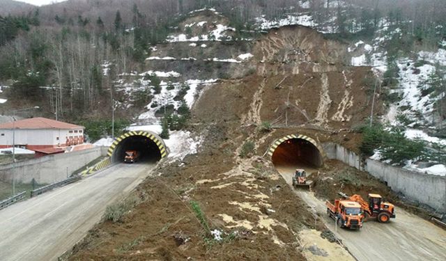Bolu Dağı Tüneli trafiğe yeniden açıldı