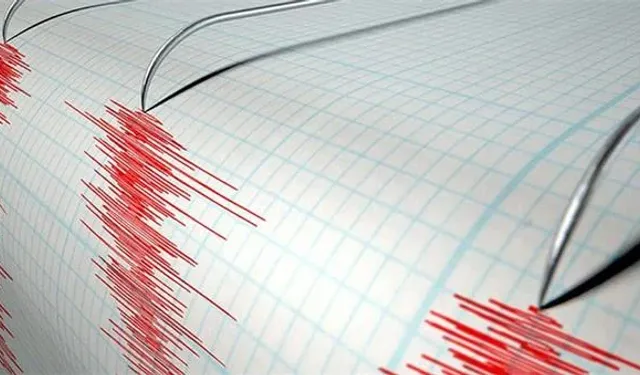 İzmir Bornova'da deprem