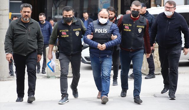 Eskişehir'de bir kişinin öldüğü kavganın şüphelisi polise teslim oldu