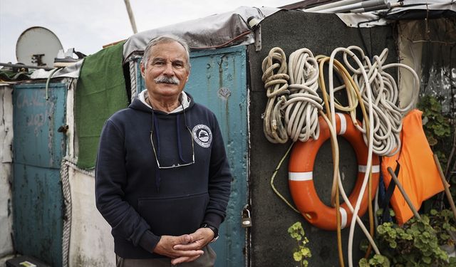 İSTANBUL - Hayatının geçtiği Marmara Denizi'ni hayalet ağlardan temizliyor (2)