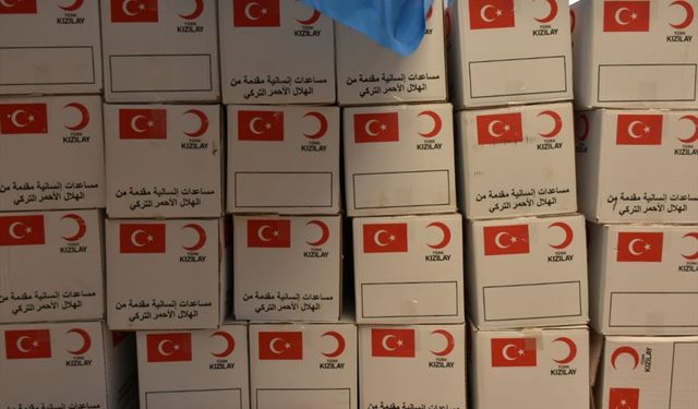 KERKÜK - Türk Kızılaydan Kerkük'te ihtiyaç sahibi ailelere ramazan yardımı