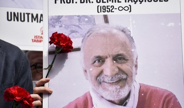 Kovid-19'dan vefat eden Cemil Taşcıoğlu ve sağlık çalışanları anıldı