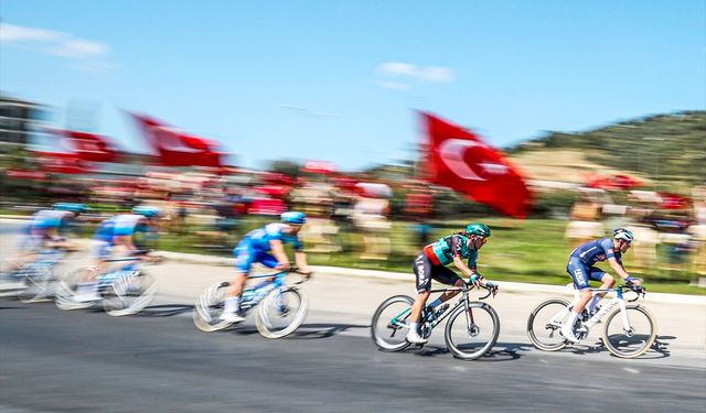 MUĞLA/AYDIN - 57. Cumhurbaşkanlığı Türkiye Bisiklet Turu'nun ilk etabı tamamlandı (2)