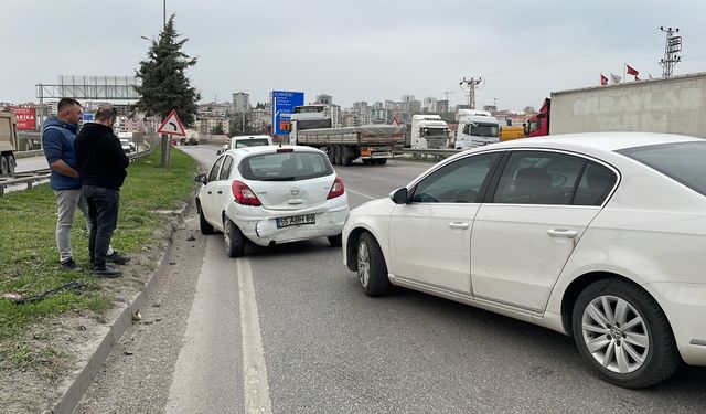 Samsun'da 8 aracın karıştığı zincirleme kazada bir kişi yaralandı