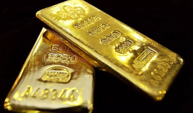 Altın rekora koşuyor! Altının kilogramı 975 bin 500 liraya yükseldi