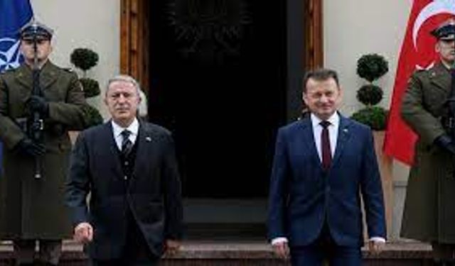 İspanya ve Polonya'dan savunma iş birliğini güçlendirme kararı