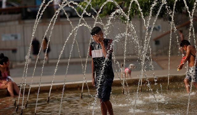 İspanya’da aşırı sıcaklar can almaya devam ediyor