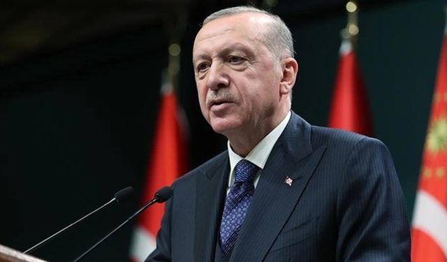 Erdoğan duyurdu: Kamudaki sözleşmeli çalışanlara kadro geliyor