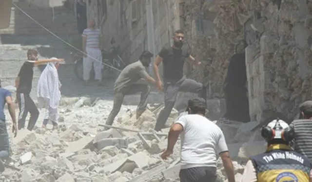 Suriye ordusu İdlib kent merkezine saldırdı