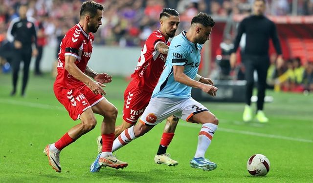 Samsunspor-Başakşehir maçında gol sesi çıkmadı