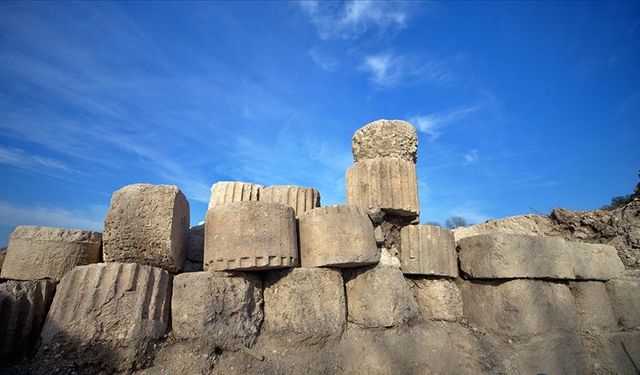 Kastabala Antik Kenti'nde tapınak kalıntıları bulundu!