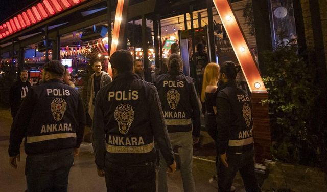 Ankara'da aranan 880 şüpheli gözaltına alındı