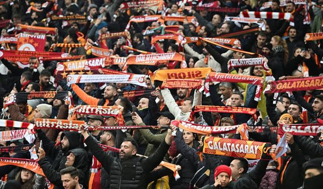 Galatasaray-Rizespor maçında rahatsızlanan taraftar vefat etti
