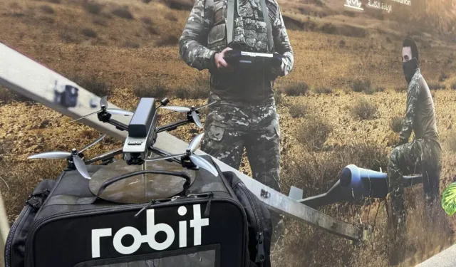 AZAT FPV kamikaze dron Katar'da vitrine çıktı