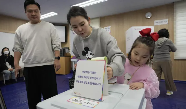 Güney Kore’de seçimi muhalefet kazandı, istifa zinciri başladı