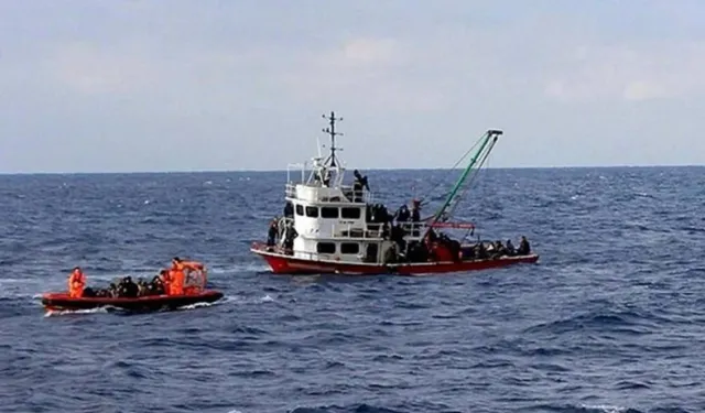 Akdeniz'de göçmen teknesi battı: 8 kişi hayatını kaybetti