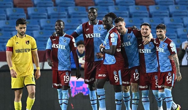 Trabzonspor'da yeni sezon kadrosu şekilleniyor: 2 isim yolcu