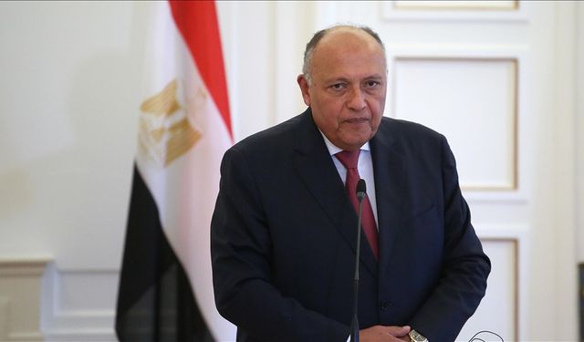 Mısır Dışişleri Bakanı: İsrail saldırıları bölge güvenliğini tehdit ediyor