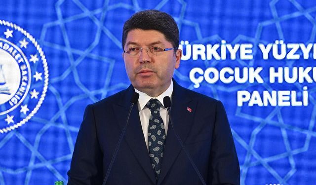 Adalet Bakanı Tunç, Kerkez'i tebrik etti